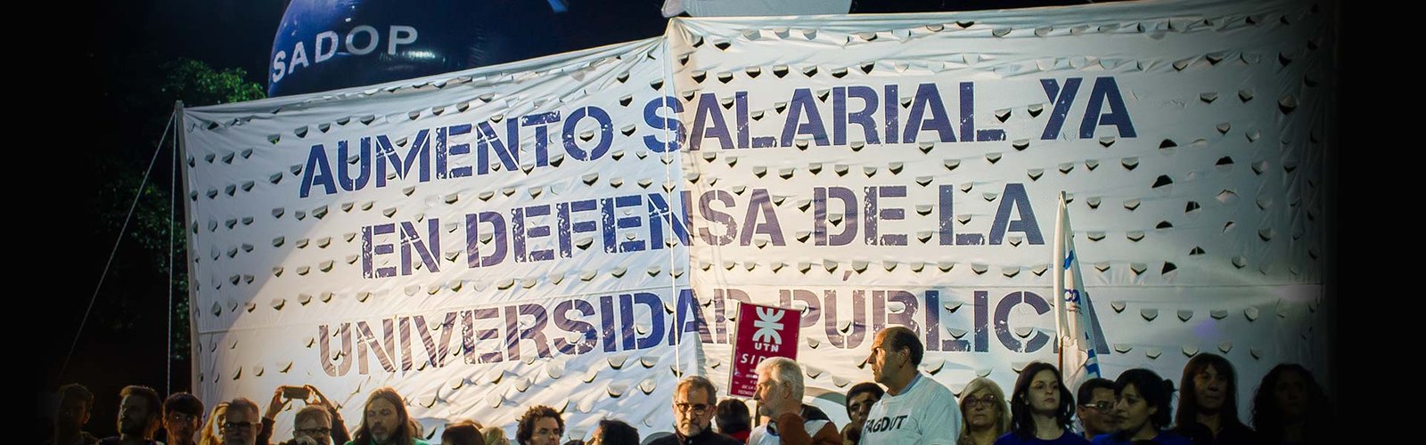 Marcha federal universitaria destacado